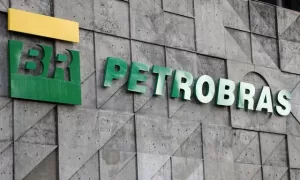 PETRÓLEO: Petrobras (PETR4) Sobe Firmemente com Conflito Entre Israel e Irã