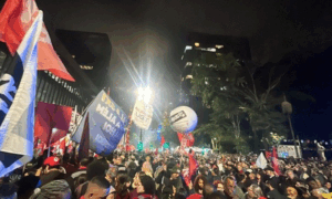 MANIFESTAÇÃO: Protesto na Avenida Paulista Reúne Milhares Contra Aumento de Tarifas dos EUA Notícias do Acre e6Barra8