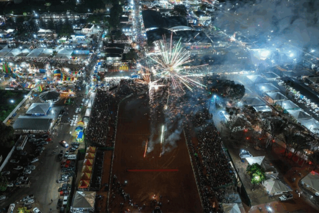 TRADIÇÃO: Abertura do Rodeio na 50ª Expoacre é Marcada por Emoção, Chuva e Expectativa