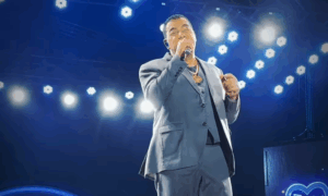 SUCESSO: Banda Raça Negra Abre Expoacre Juruá 2025 com Pagode Romântico e Lota a Arena