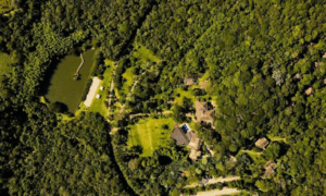 REFERÊNCIA: Hotel Brasileiro Transforma Área Degradada em Refúgio Ecológico de Luxo