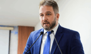 PREVENÇÃO: Promulgação de Nova Lei de Felipe Tchê faz Rio Branco Avançar no Combate às Enchentes