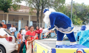 PRESENTES: Natal Criança Feliz Inicia com Entrega de Brinquedos para Famílias Vulneráveis