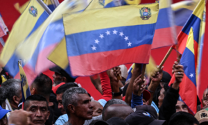 Protestos se Espalham pelo Mundo após Ação dos EUA na Venezuela