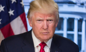TENSÃO: Trump Aumenta a Tarifa Global de Importação para 15% após Decisão da Suprema Corte