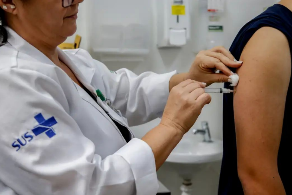 IMUNIZAÇÃO: Dia D da Vacinação Contra a Influenza Acontece Neste Sábado (28) em Todo o País