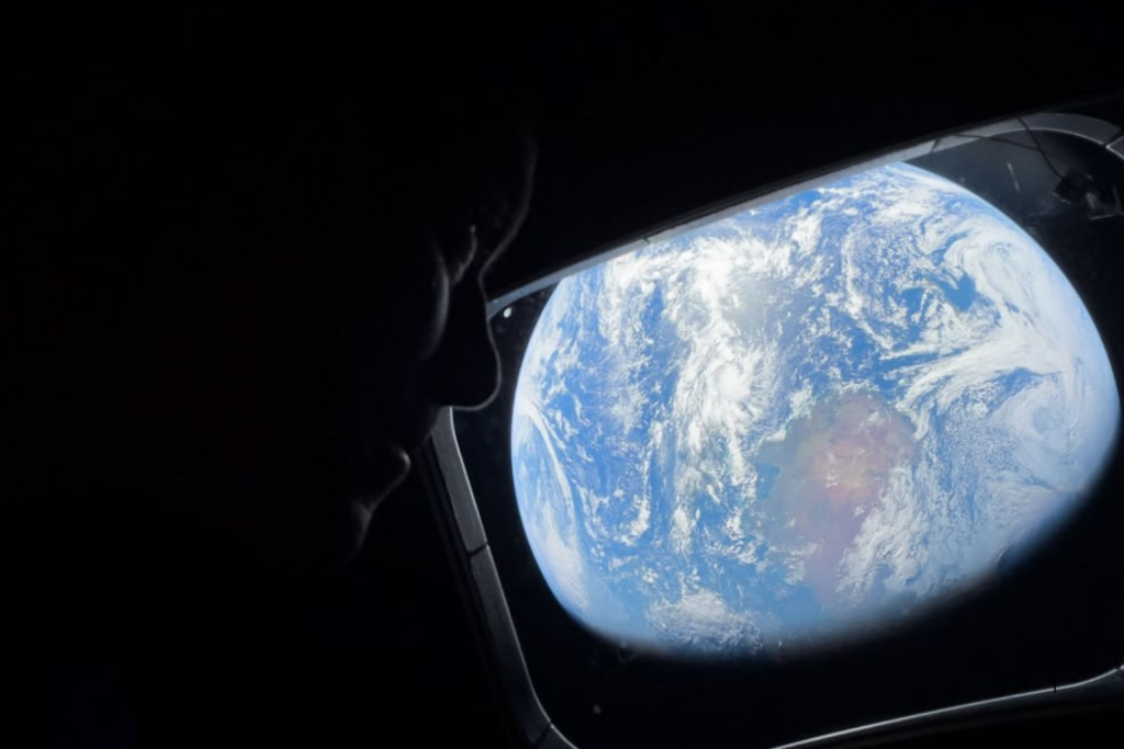 INÉDITO: Nasa Divulga Imagens da Artemis II; Astronautas Observam a Terra Rumo à Lua