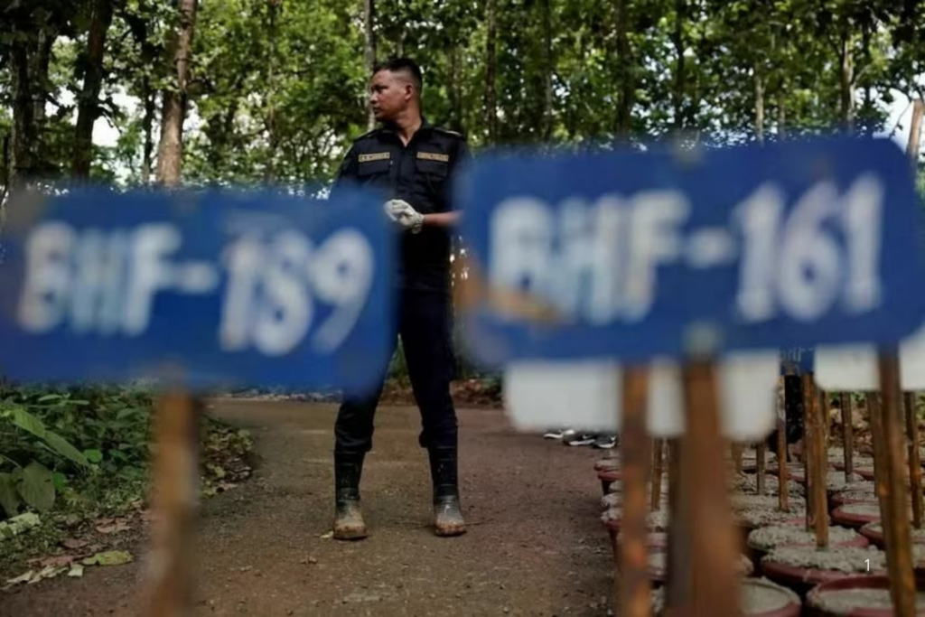 SEPULTAMENTO: Nepal Inicia Enterros de Vítimas Não Identificadas após Tragédia; Mais de 3 Mil Pessoas Seguem Desaparecidas