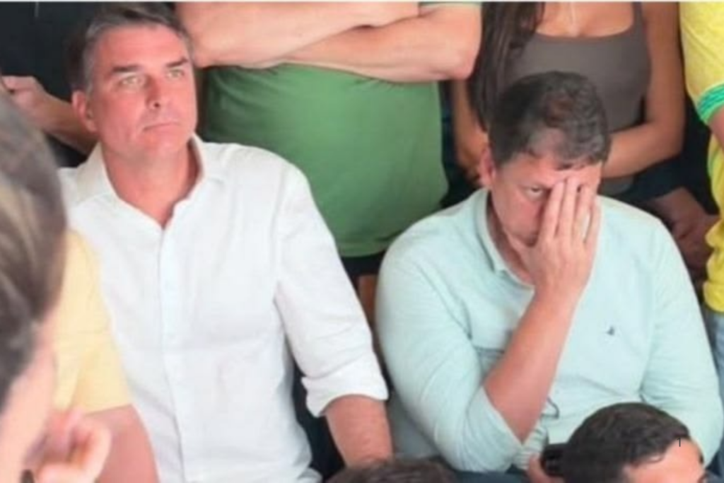 MIGRAÇÃO: Democratas dos EUA Criticam Possível Asilo a Flávio Bolsonaro e Cobram Explicações de Trump